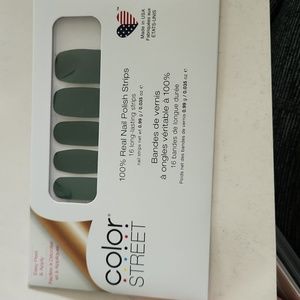 Color street she's a trooper